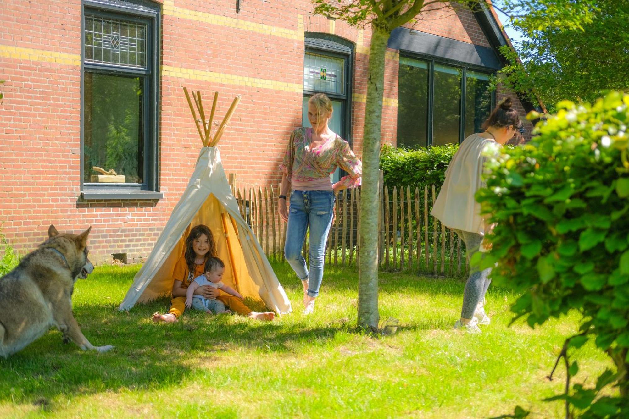 Gastenverblijf In Boerderij In Oost-Groningen Wedde 외부 사진