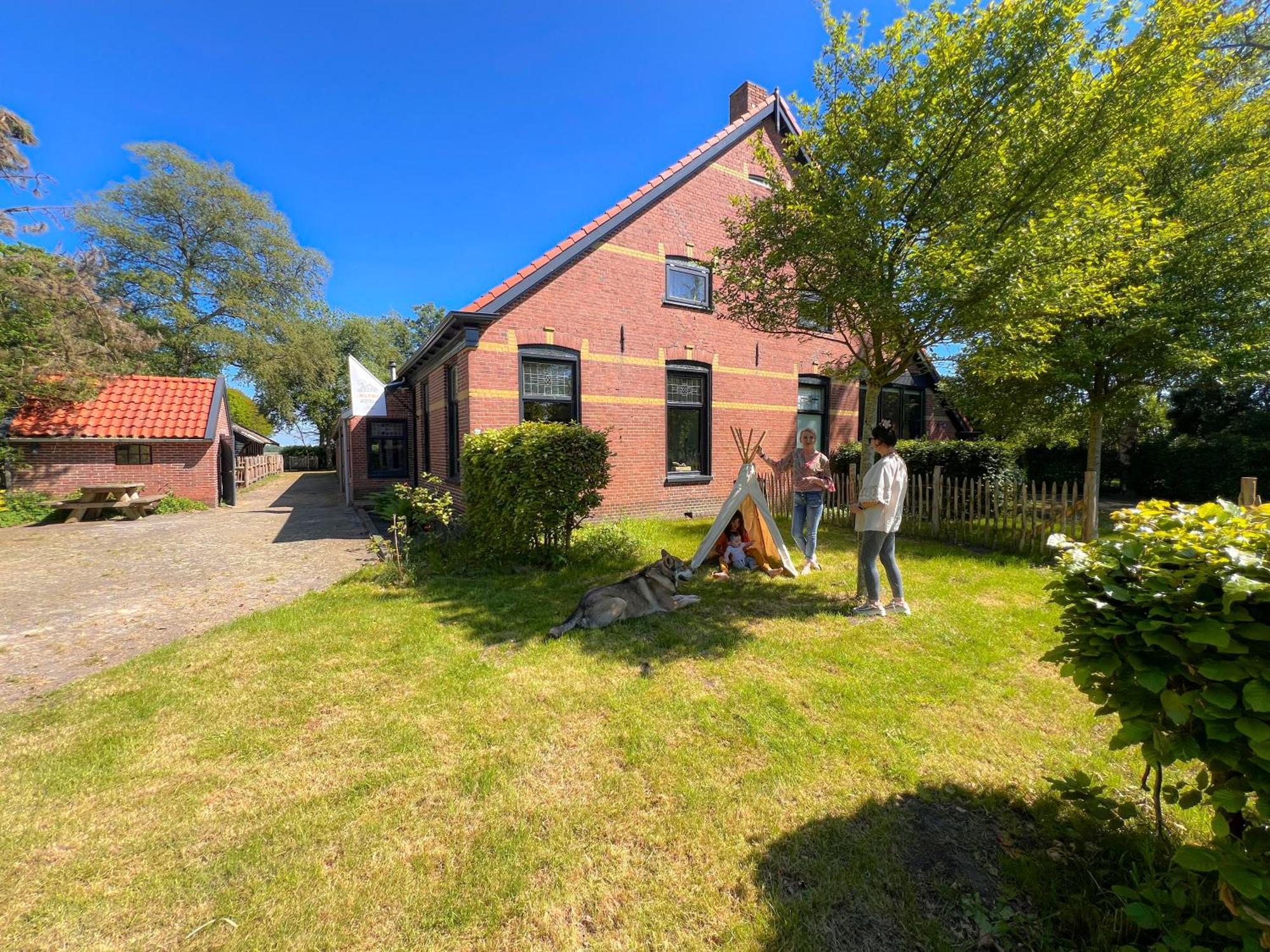 Gastenverblijf In Boerderij In Oost-Groningen Wedde 외부 사진